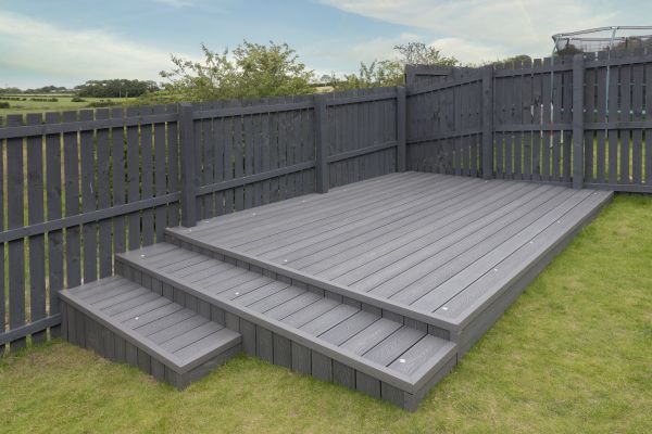Vinyl Deck Construction in Goldsboro